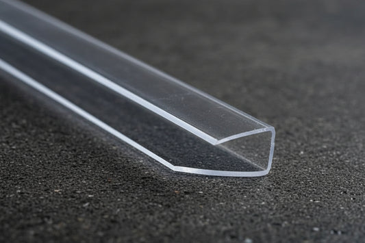 Clear plastic U profile for finishing polycarbonate sheet edges 210cm