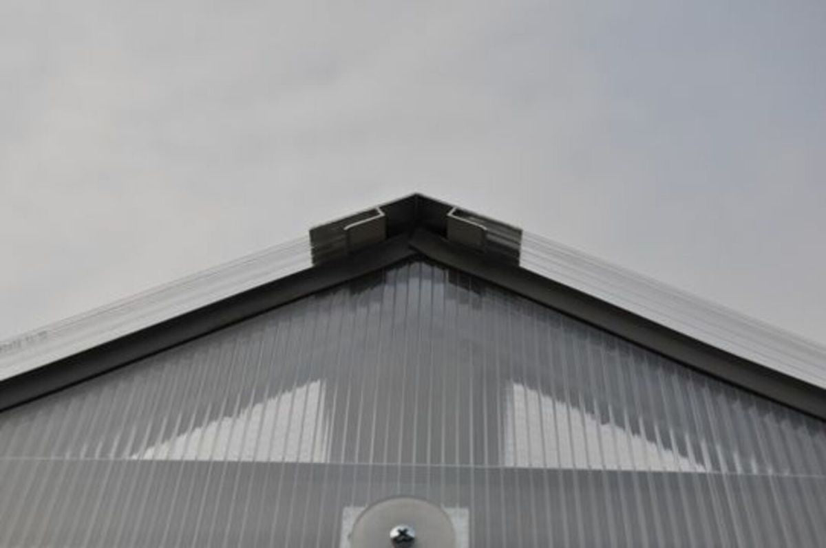 Polycarbonate Greenhouse "House" (6mm sheeting) Arches 50cm apart