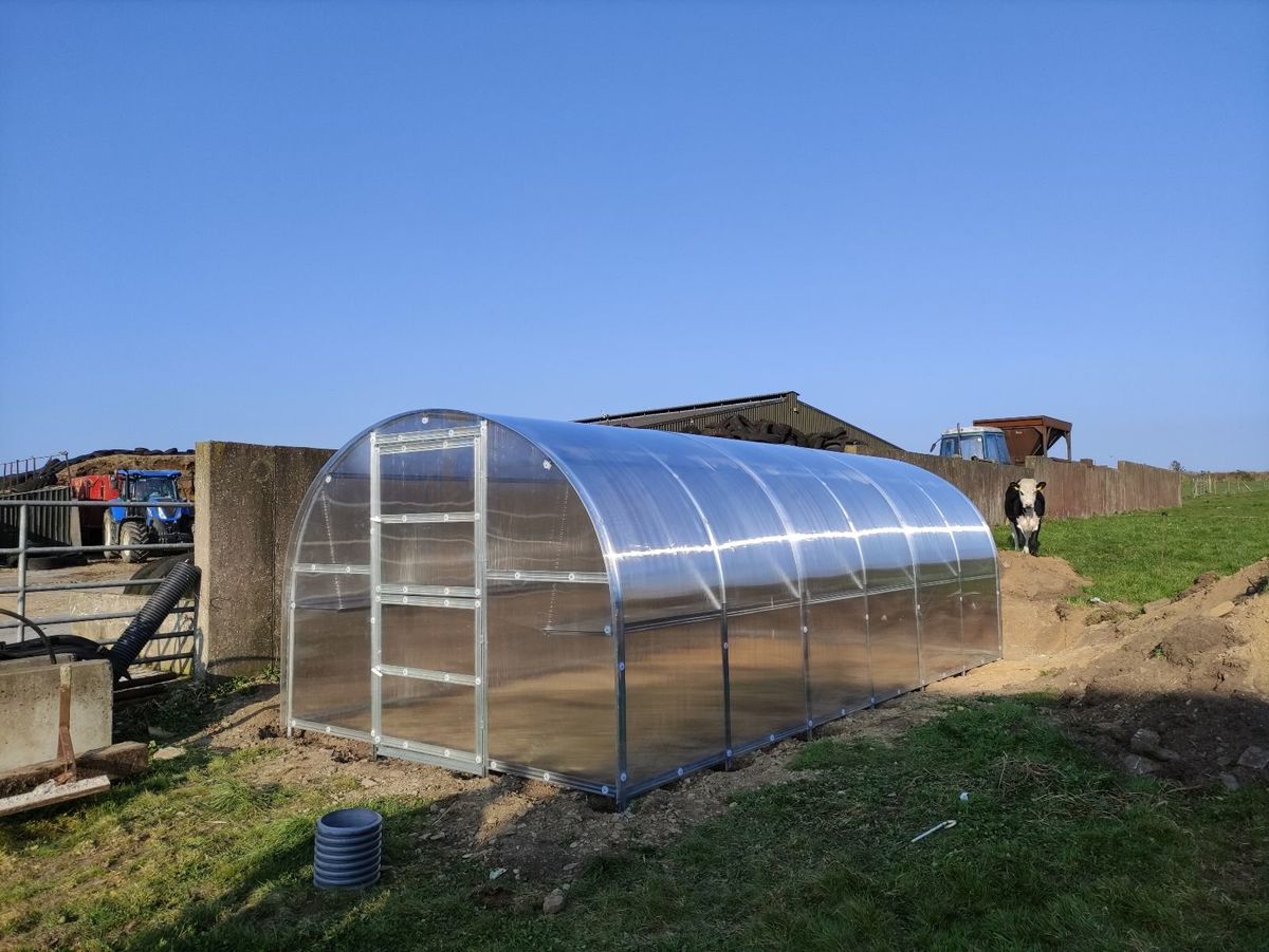 Polycarbonate Greenhouse "ARC 1.0" Arches 100cm apart